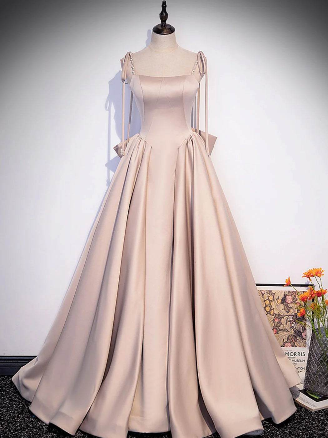Amzcw Champagne A-Line Satin Vestidos de fiesta largos Champagne Vestido de noche formal Vestido de fiesta en tienda