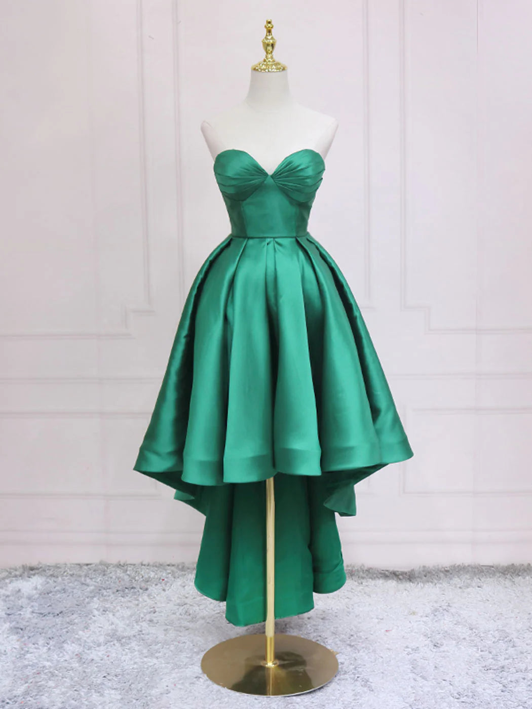 Vestido de fiesta verde sencillo con escote corazón de Amzcw, alto bajo y verde, vestido de fiesta para bienvenida, vestido de fiesta en tienda