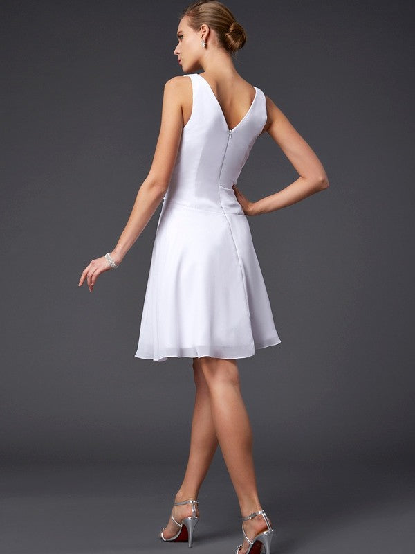 A-Line/Princess V-neck Sleeveless Pleats Short Chiffon Bridesmaid Dresses