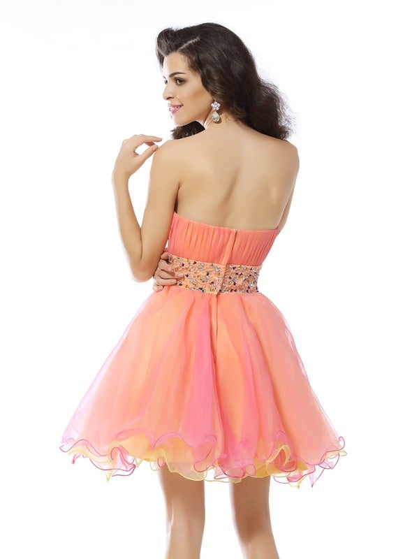 A-Line/Princess Strapless Beading Sleeveless Short Organza Cocktail Dresses