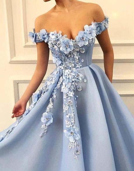 Vestidos de fiesta de tul con escote en forma de corazón y encaje, de corte A, en azul, con hombros descubiertos
