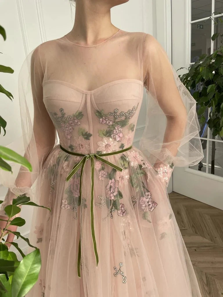 Vestidos de fiesta largos formales con corte en A, manga larga y bordado floral