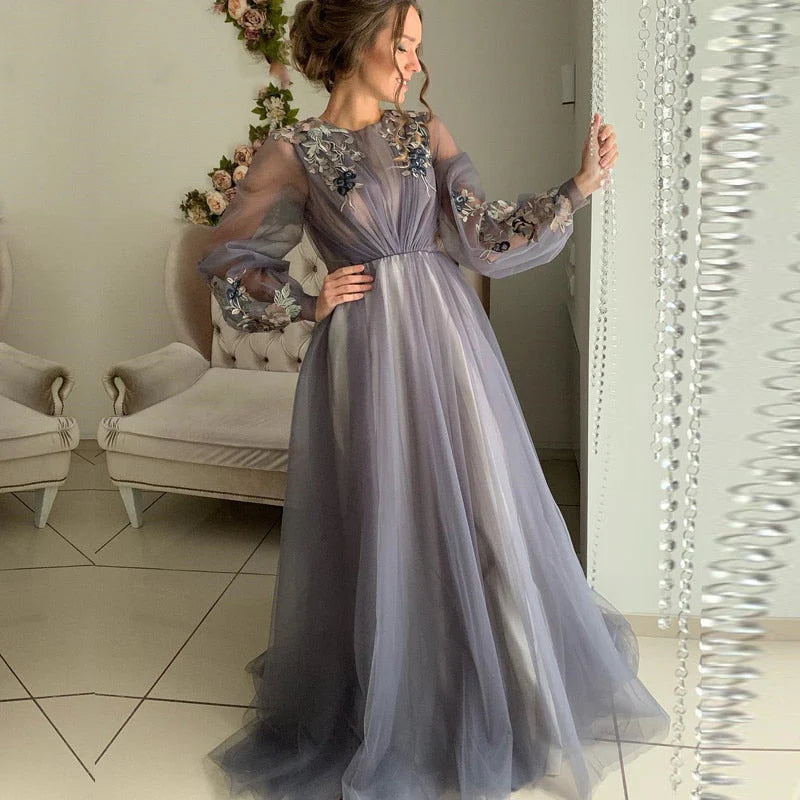 Vestidos de noche de tul con escote redondo y apliques en forma de A