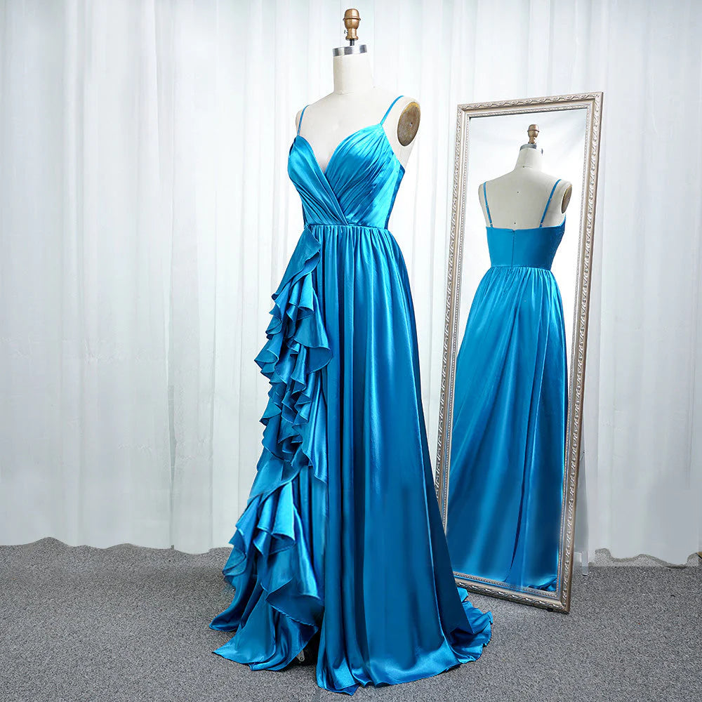 Vestidos de fiesta de satén elástico con tirantes finos, corte A, abertura y volantes