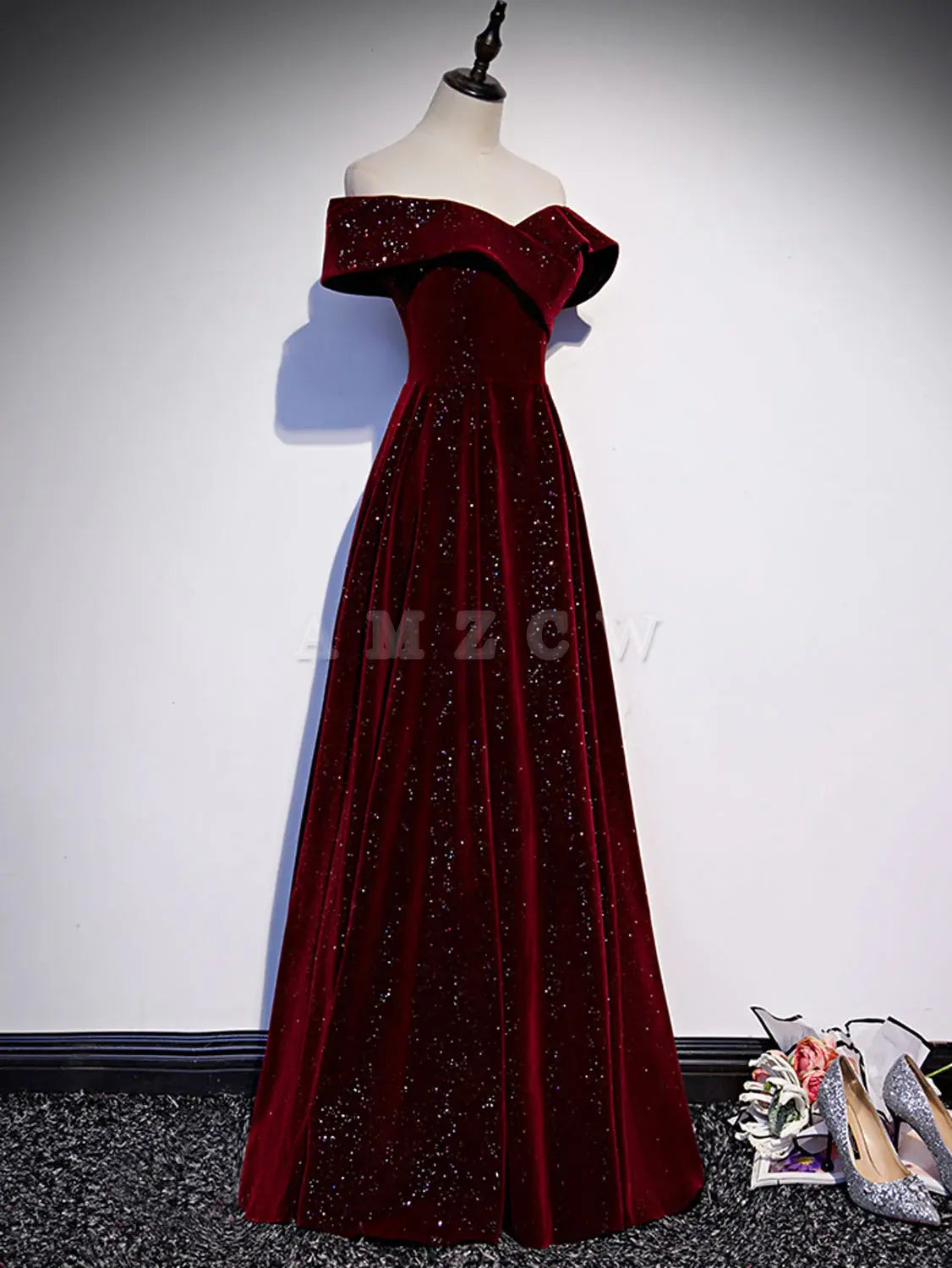 Vestido de fiesta largo burdeos de terciopelo con hombros descubiertos y corte en A de Amzcw, vestido formal burdeos, vestido de fiesta en tienda