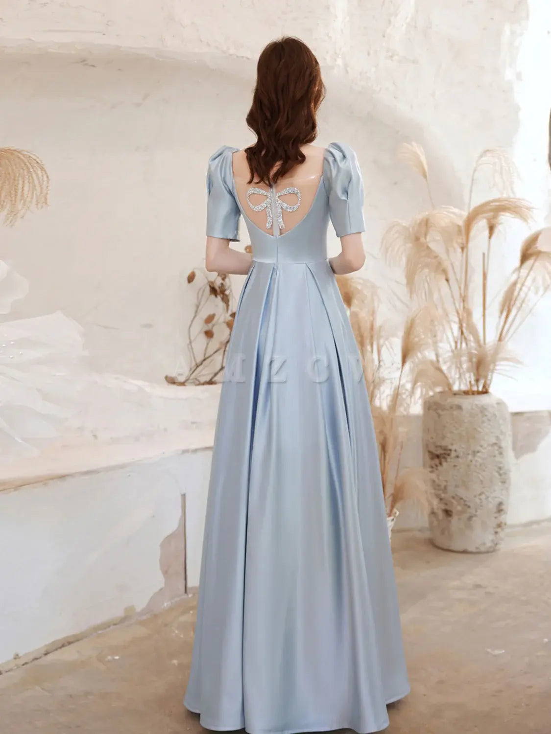 Vestido de fiesta largo azul satinado con escote cuadrado y corte A de Amzcw, vestido de noche formal azul, vestido de fiesta en tienda.