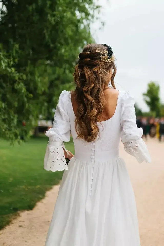 A-Line/Princess Lace Long Sleeves Layers Square Sweep/Brush Train Wedding Dresses