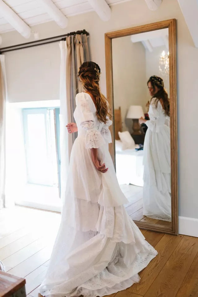 A-Line/Princess Lace Long Sleeves Layers Square Sweep/Brush Train Wedding Dresses