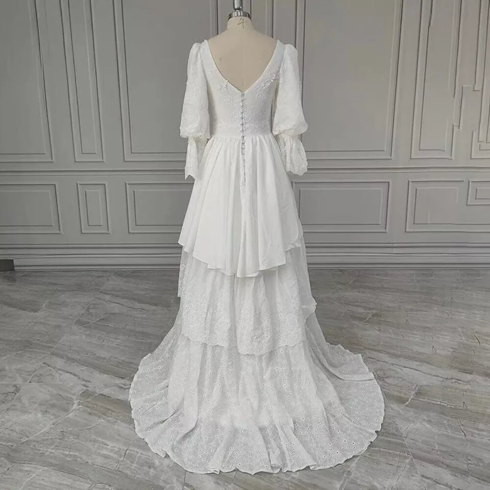 A-Line/Princess Lace Long Sleeves Layers Square Sweep/Brush Train Wedding Dresses