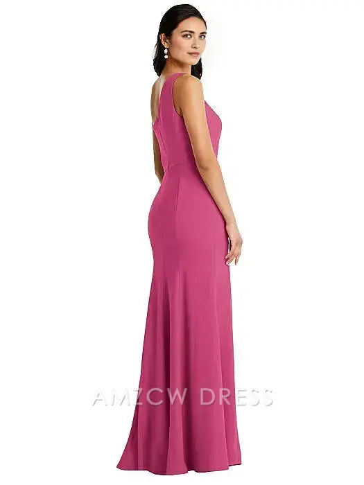 Elegante vestido largo de sirena fucsia de un solo hombro con abertura lateral de Amzcw.