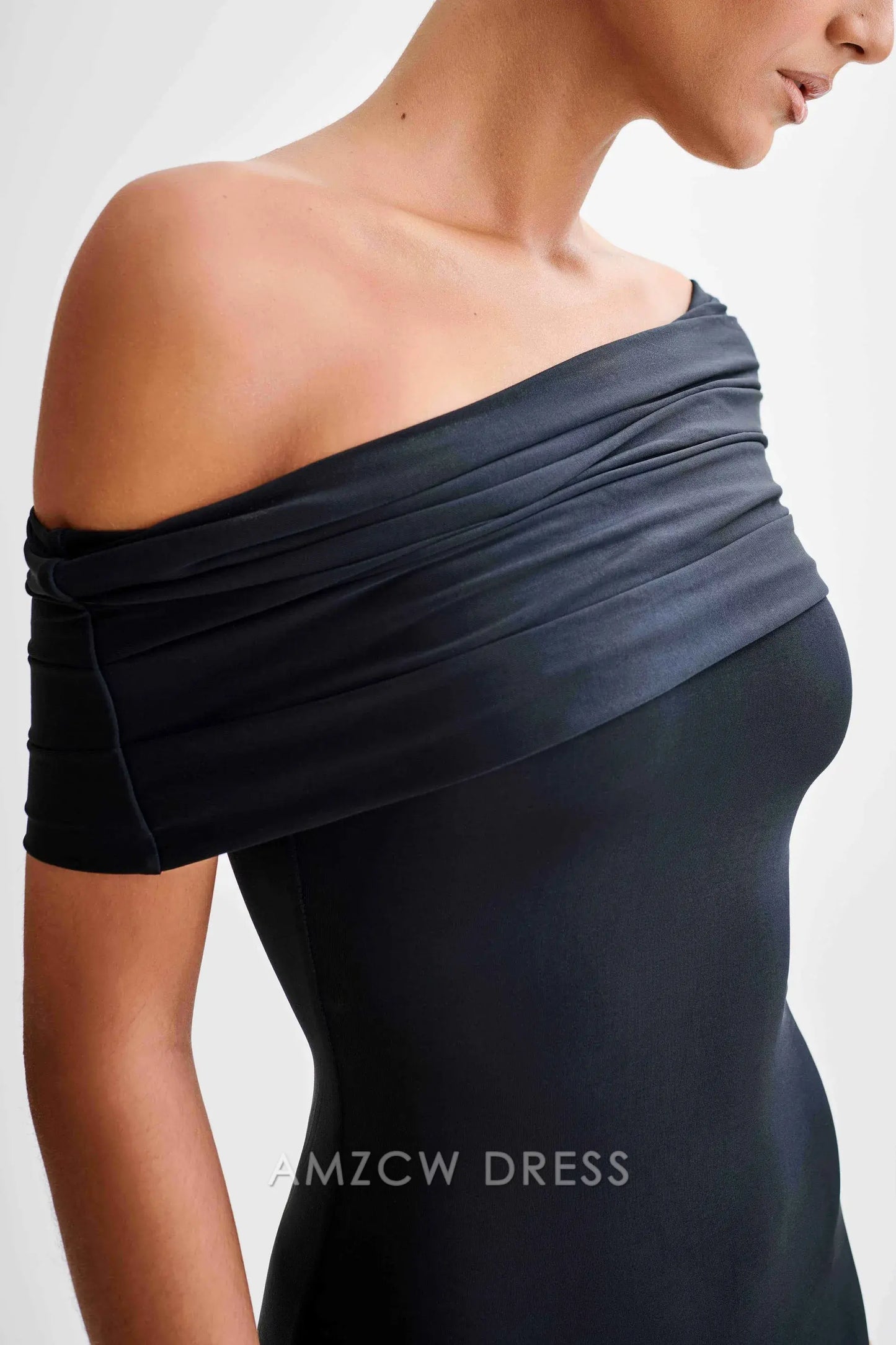 Amzcw Elegant Off - Shoulder Draped Maxi Dress with Fitted Silhouette: A Sultry Choice for Formal Events