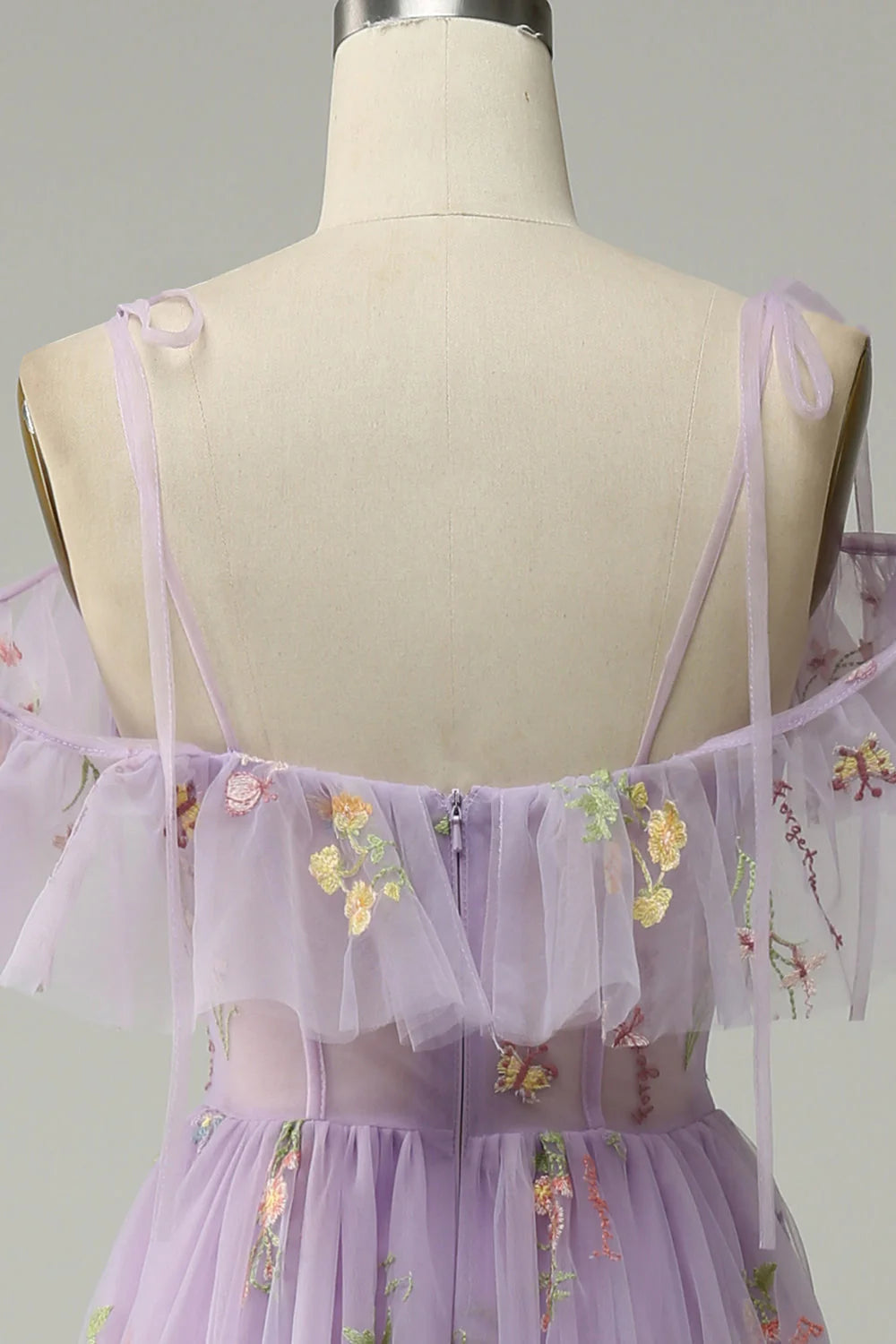 Vestidos de noche de graduación con tirantes finos, escote en V y espalda abierta