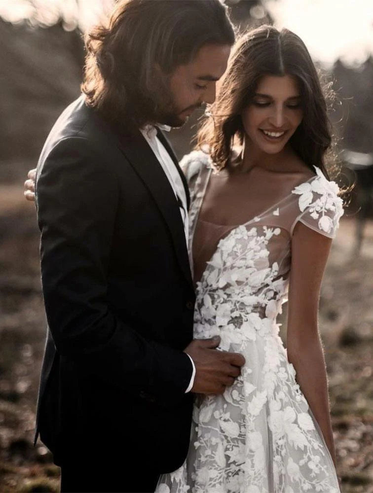 A Line Ivory V Neck Country Wedding Dresses With Appliques