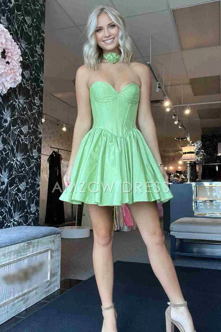 Amzcw Cute A-Line Sweetheart Light Green Satin Homecoming Dresses