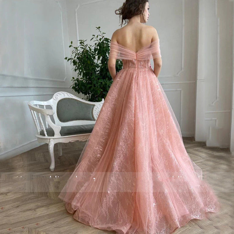 Vestido de noche de fiesta sin mangas con escote en forma de corazón, tul rosa y hombros descubiertos con flores 3D