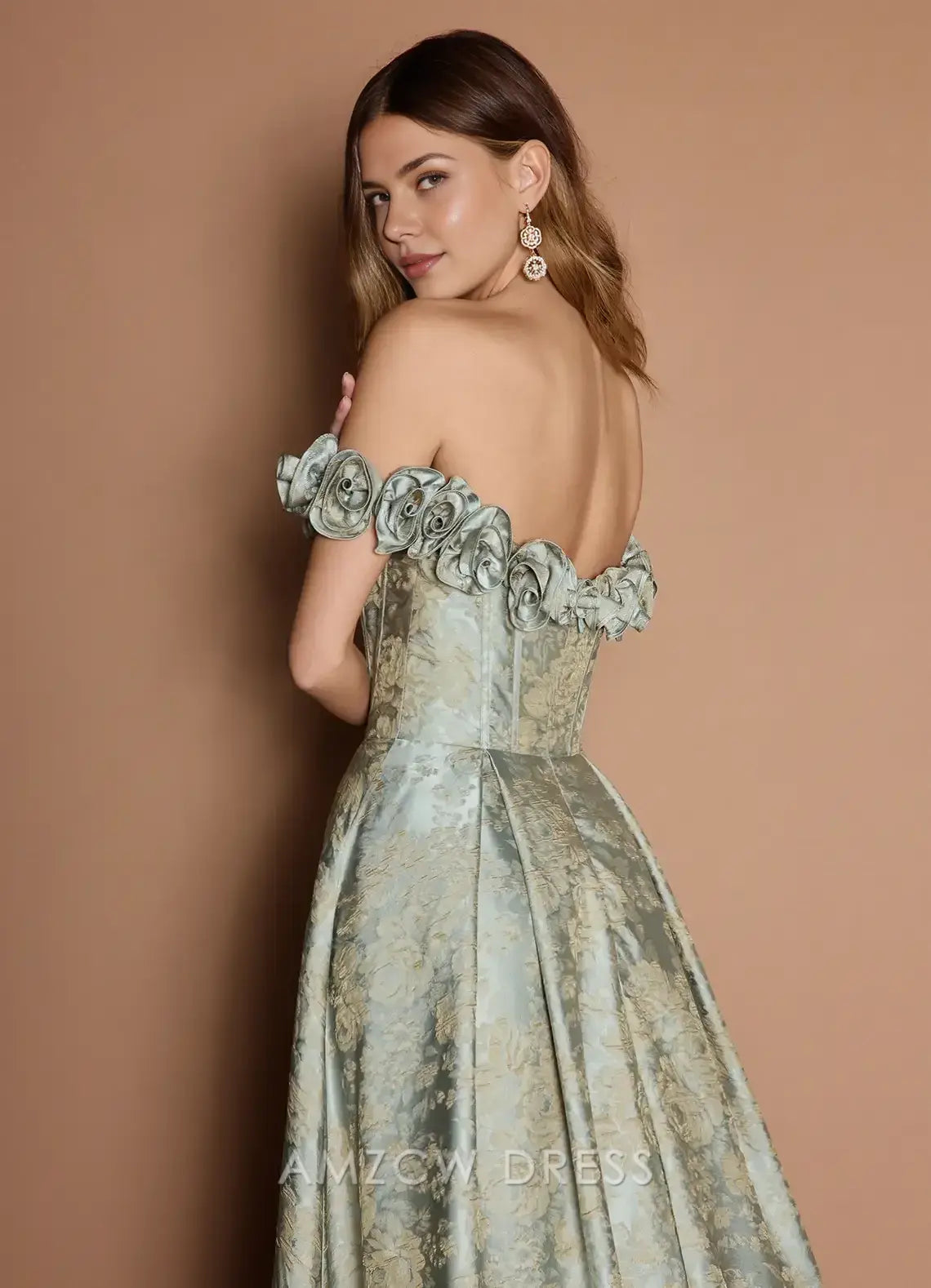 Amzcw Elegantes Vestidos de Fiesta Línea A Satén Verde Azulado con Hombros Descubiertos Mini Vestido Corto Venta Caliente para Mujeres