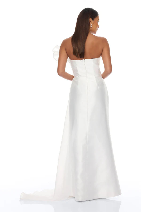 Elegant A-Line One-Shoulder Sweetheart High Slit Ivory Floor-Length Women's Prom Gown