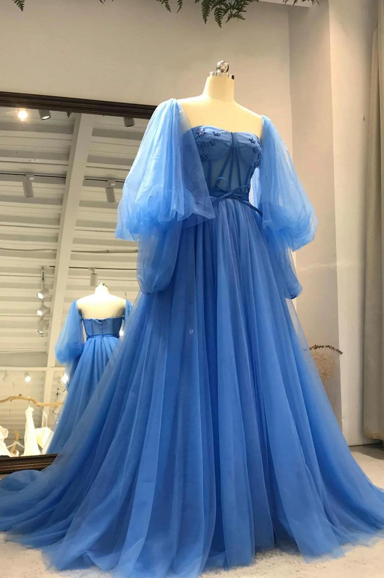 Vestidos de fiesta de tul con mangas largas, corte A, hasta el suelo y abertura