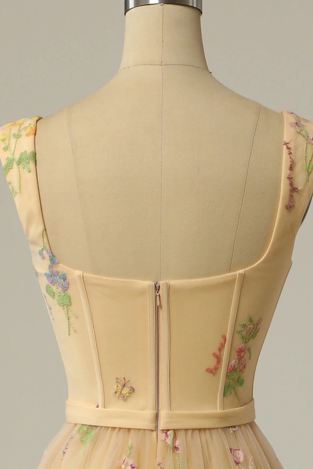 Vestidos de fiesta con tirantes de corazón, corte A, tul, largo hasta la rodilla