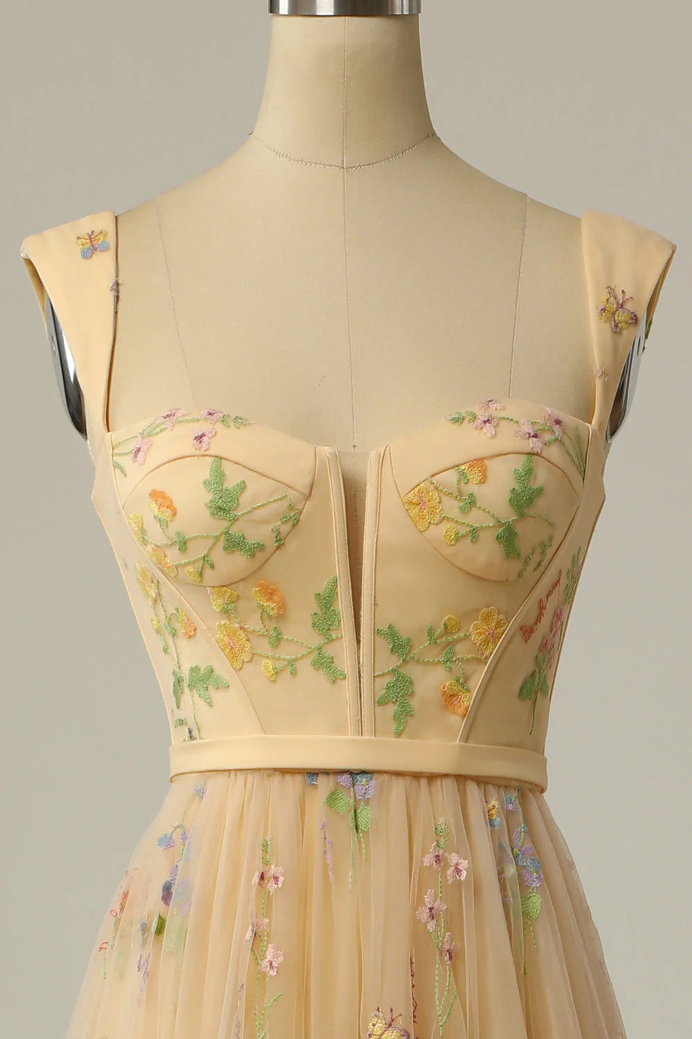 Vestidos de fiesta con tirantes de corazón, corte A, tul, largo hasta la rodilla