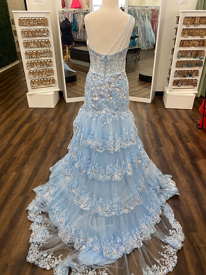 New Style One Shoulder A Line Tulle Sequin-Embroidery Tiered Prom Dresses with Slit