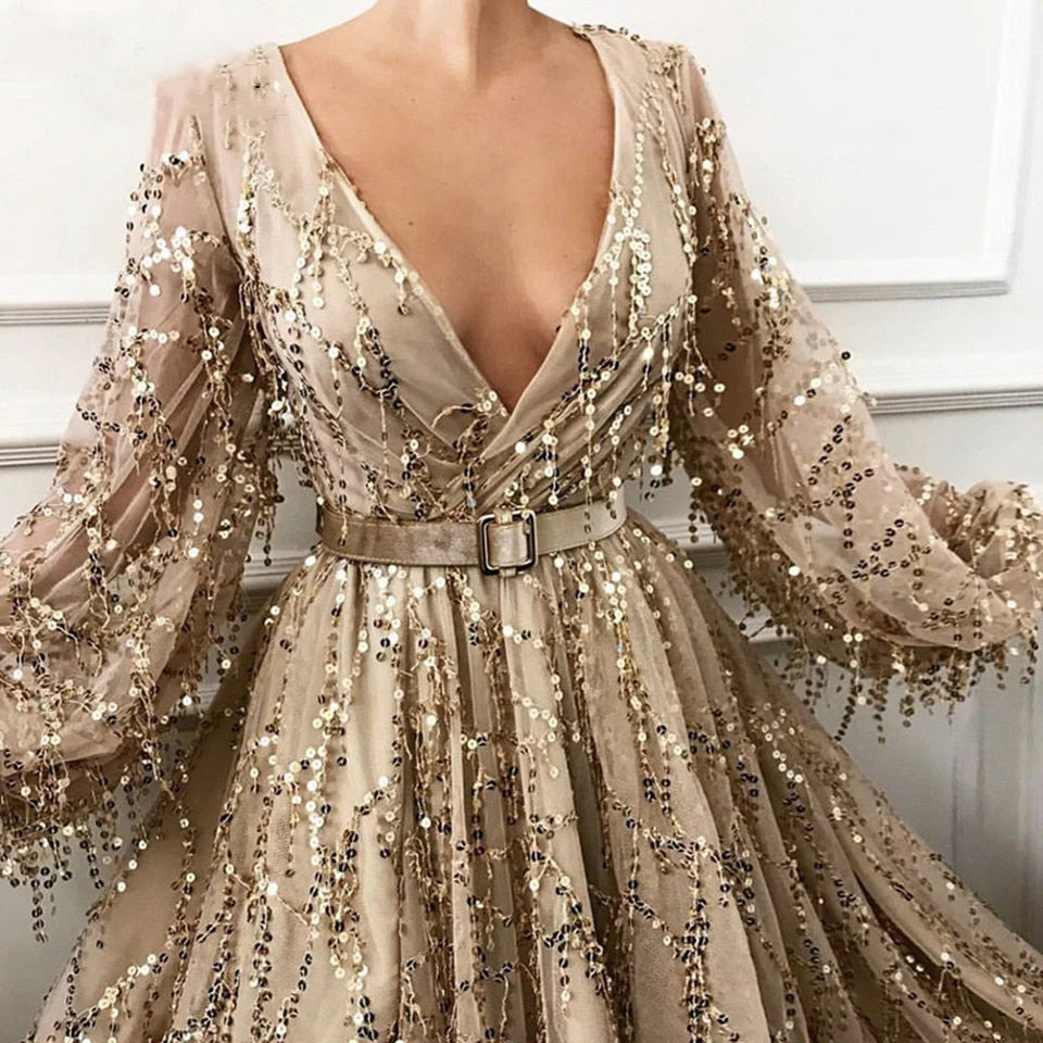 Vestidos de fiesta de tul con escote en V y corte A con lentejuelas y abertura en la espalda