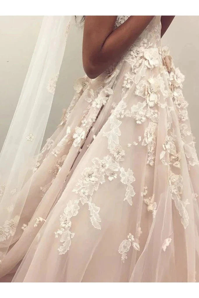 Princess Spaghetti Straps Sweetheart Wedding Dresses with Appliques