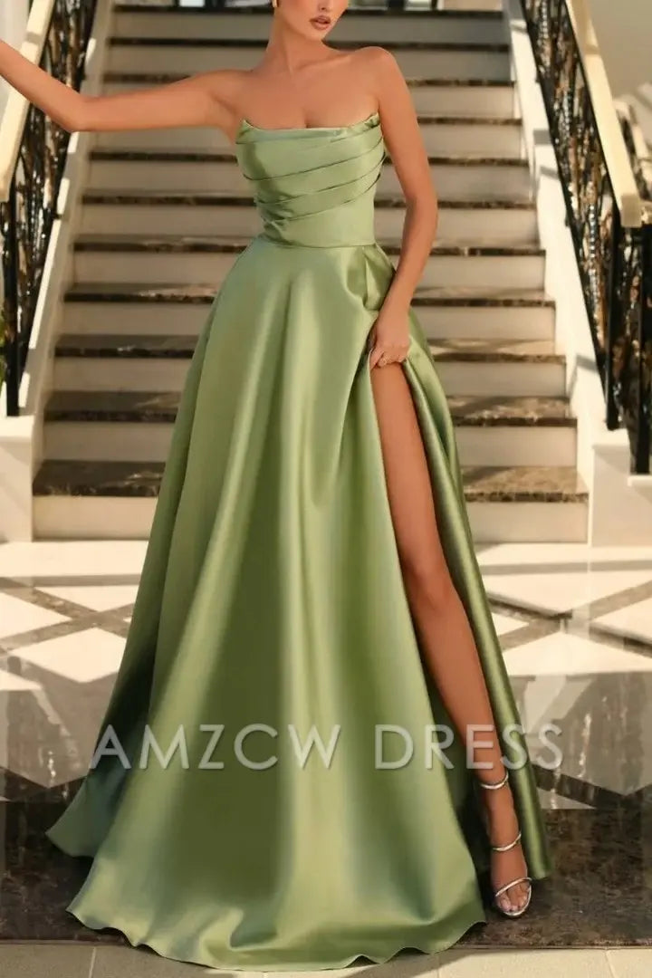 Vestido de fiesta formal Amzcw de satén con escote en A, corte imperio, plisado y abertura alta