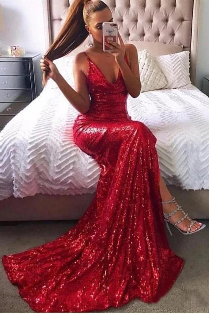 Vestidos de fiesta de sirena con tirantes finos, abertura lateral y espalda descubierta.