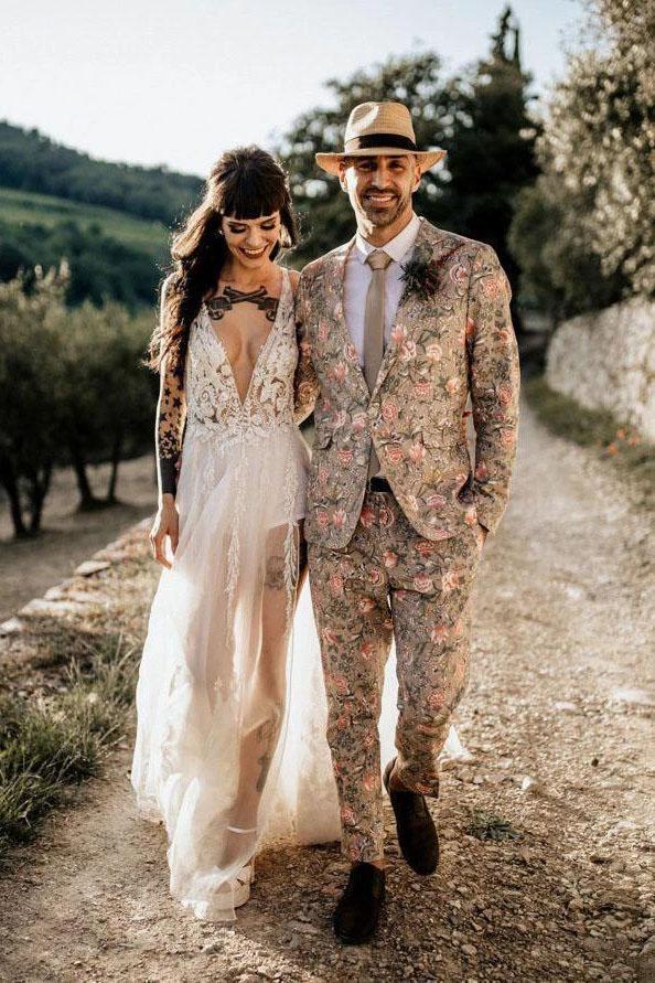 Sexy See Through Thigh Split V Neck Beach Wedding Dresses Beads Tulle Vintage Bride Dress