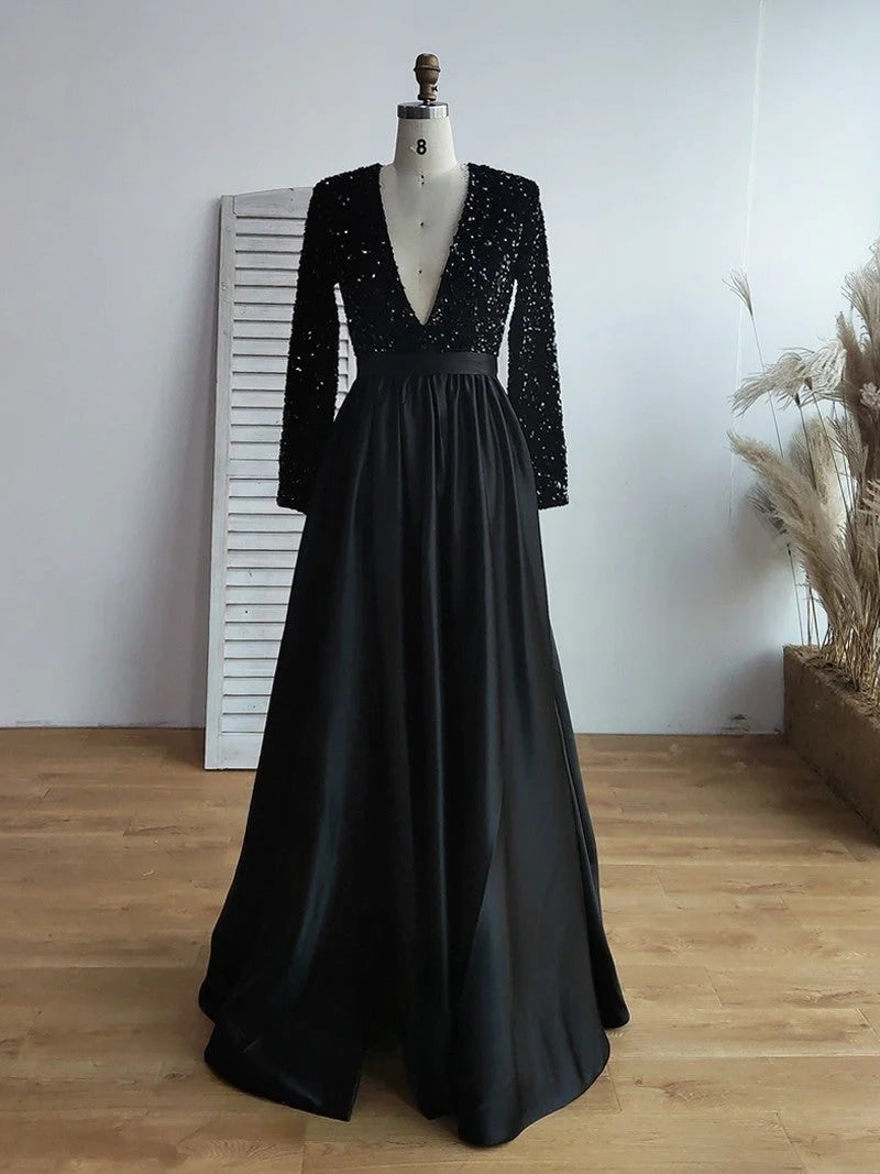 Vestido de noche de graduación plisado con abertura alta, manga larga, satén y lentejuelas con cuello en V