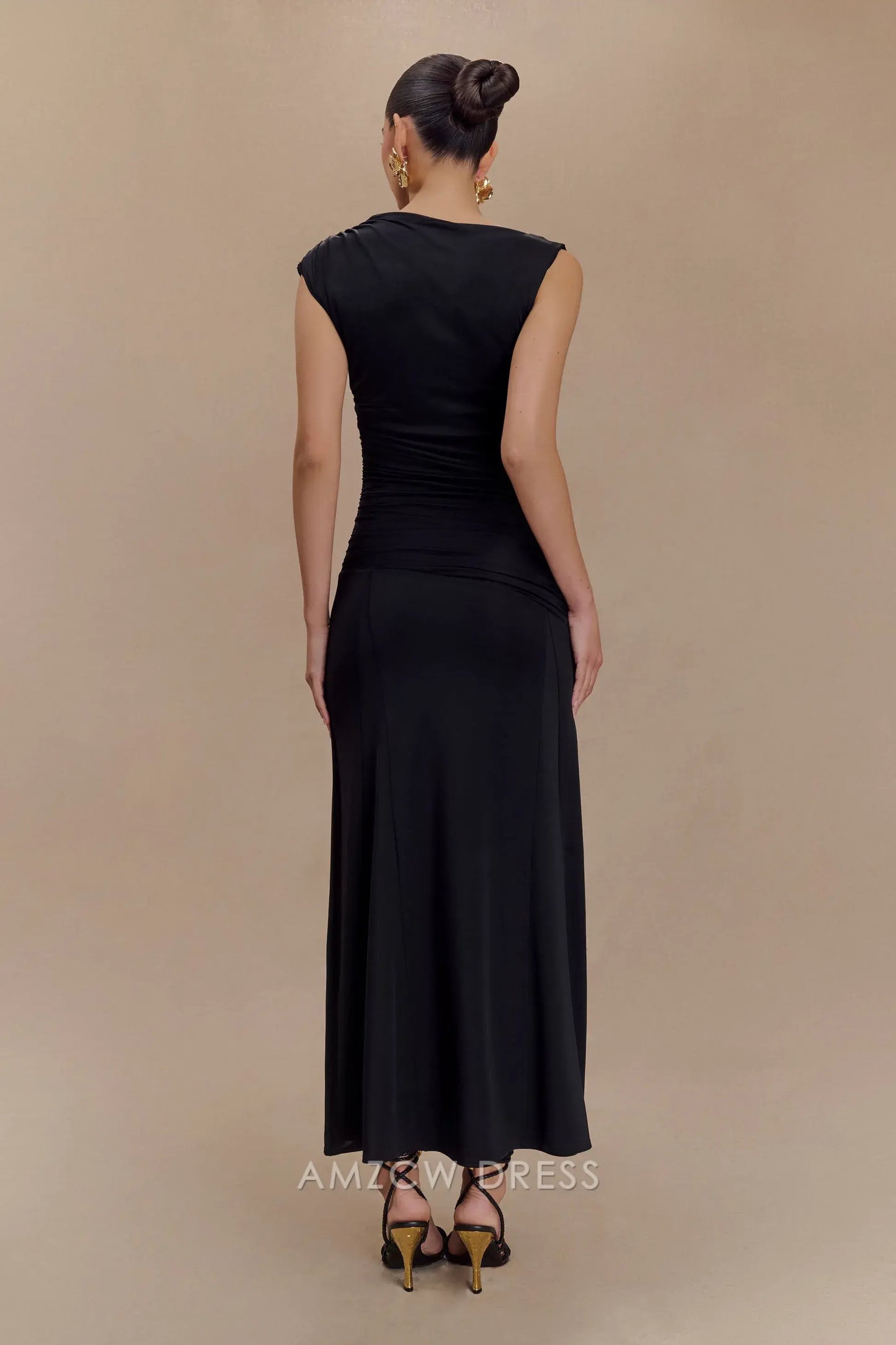 Simple A-Line Asymmetrical neckline sleeveless Midi-length skirt with flared hem prom dress
