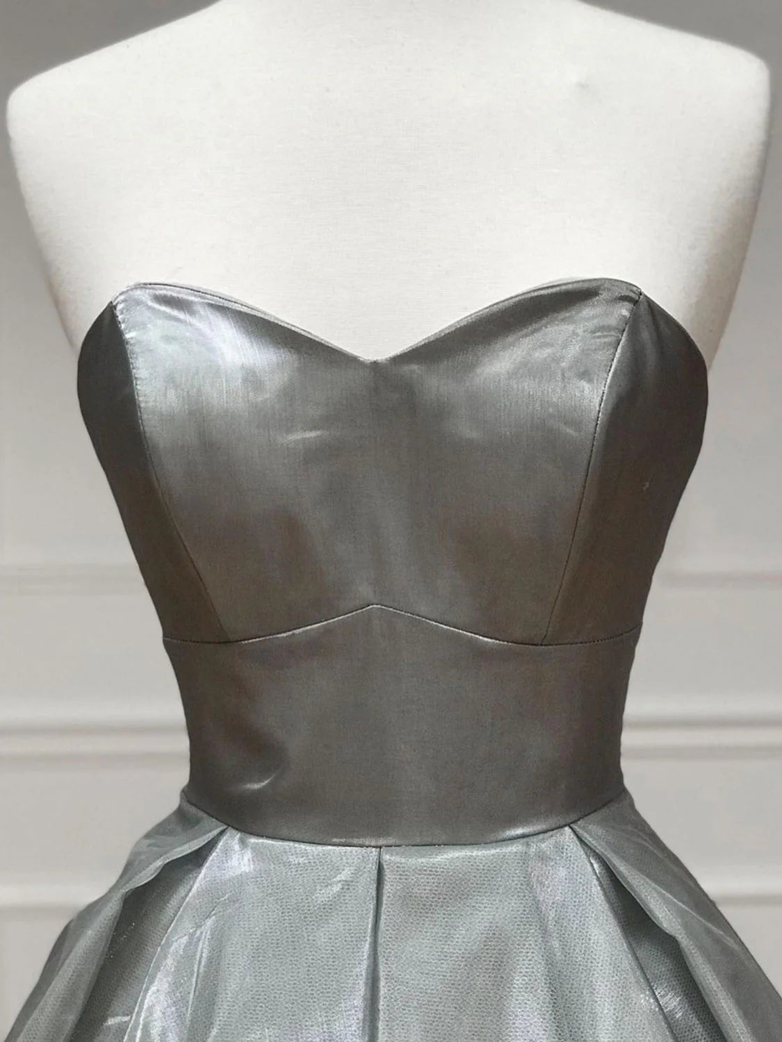Amzcw Vestido de fiesta largo gris satinado con escote corazón sencillo, vestido de fiesta formal gris, tiendas de vestidos de fiesta