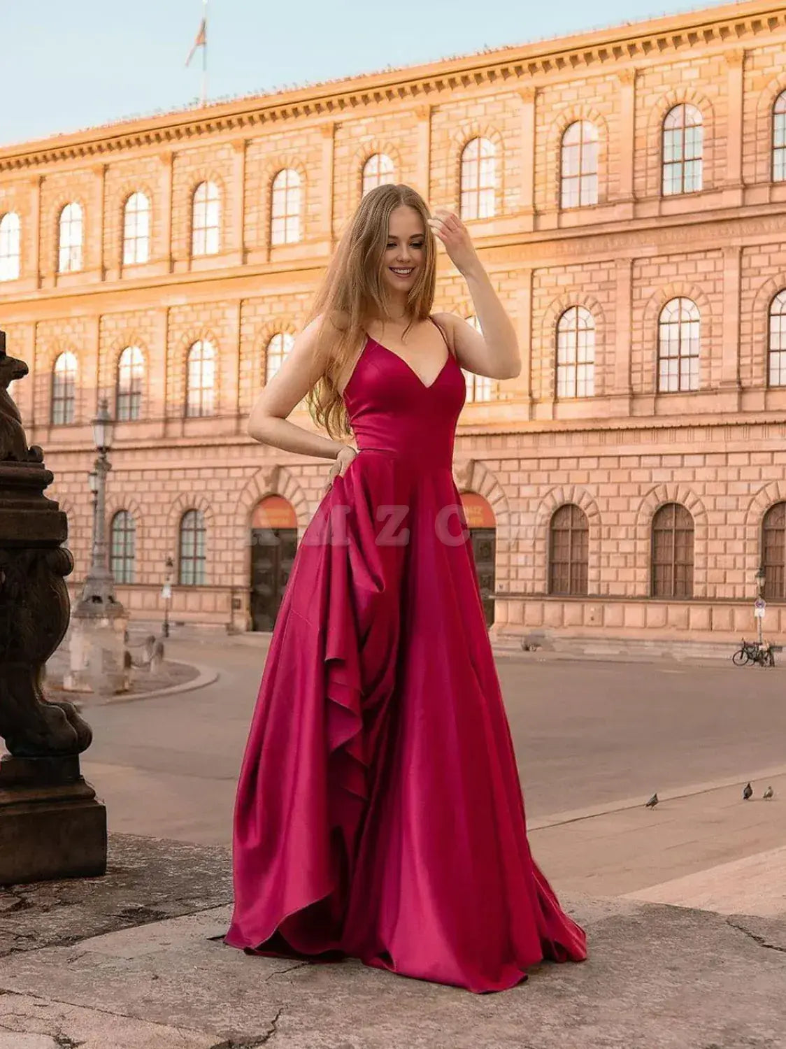 Amzcw Vestido de fiesta largo de satén rojo oscuro con escote en V sencillo, vestido de dama de honor de satén rojo, tiendas de vestidos de fiesta