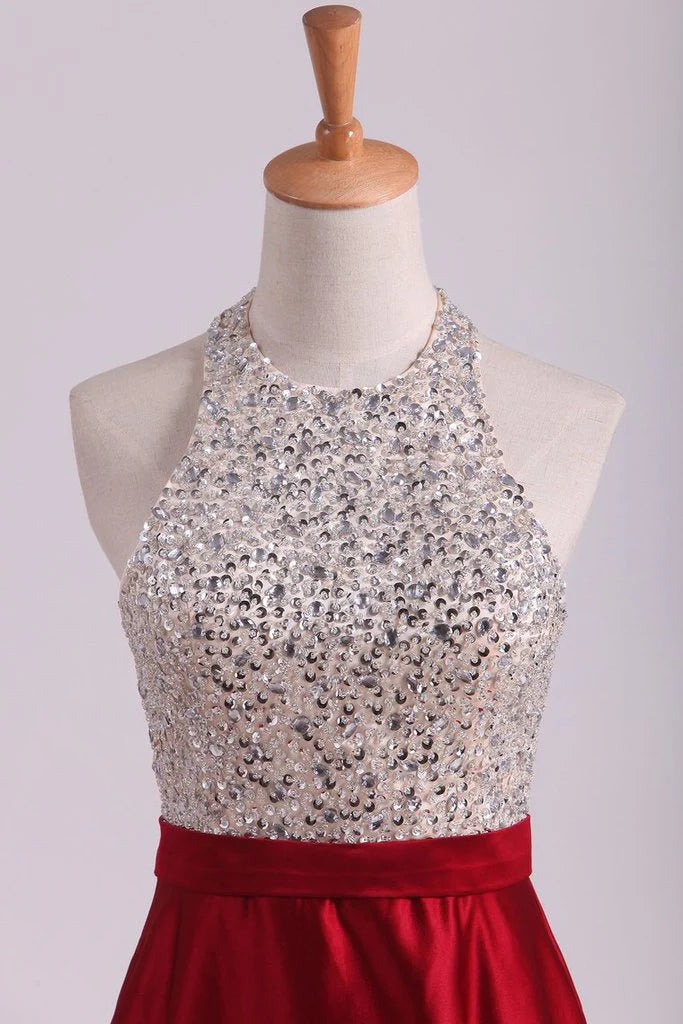Vestidos de fiesta largos rojos con cuello halter, espalda abierta y brillantes, con cuentas y bolsillos