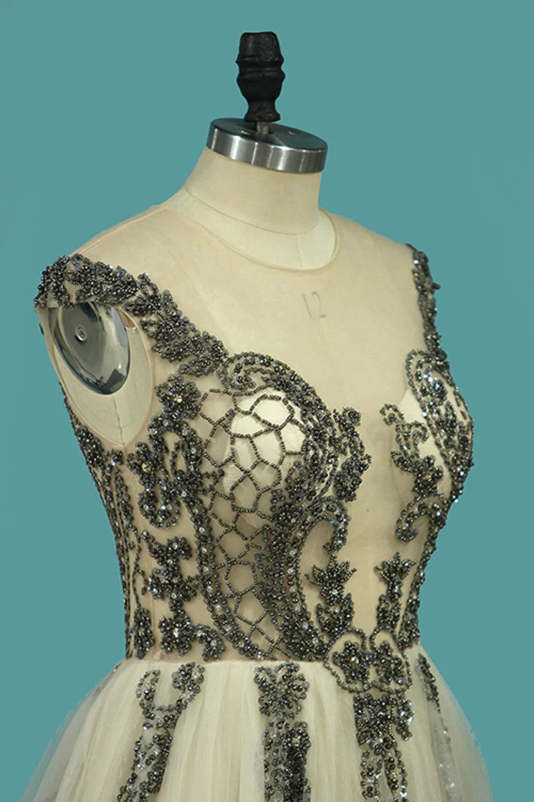 Vestidos de fiesta de corte A, escote barco, mangas cortas, cuentas y espalda abierta
