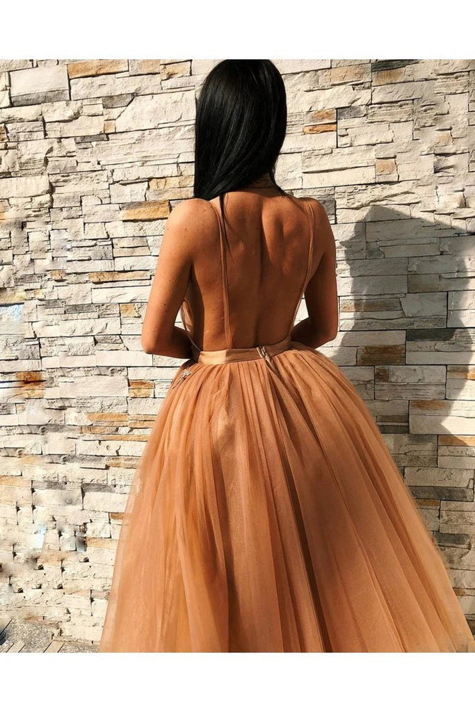 Vestido de fiesta floral sin espalda y cuello en V para regreso a casa