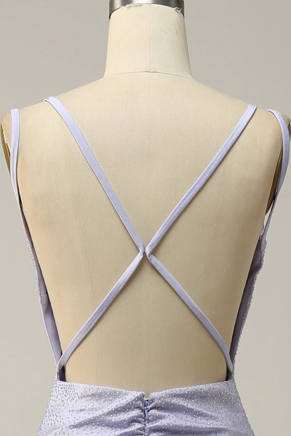 Vestido de fiesta de sirena lavanda con cuentas brillantes