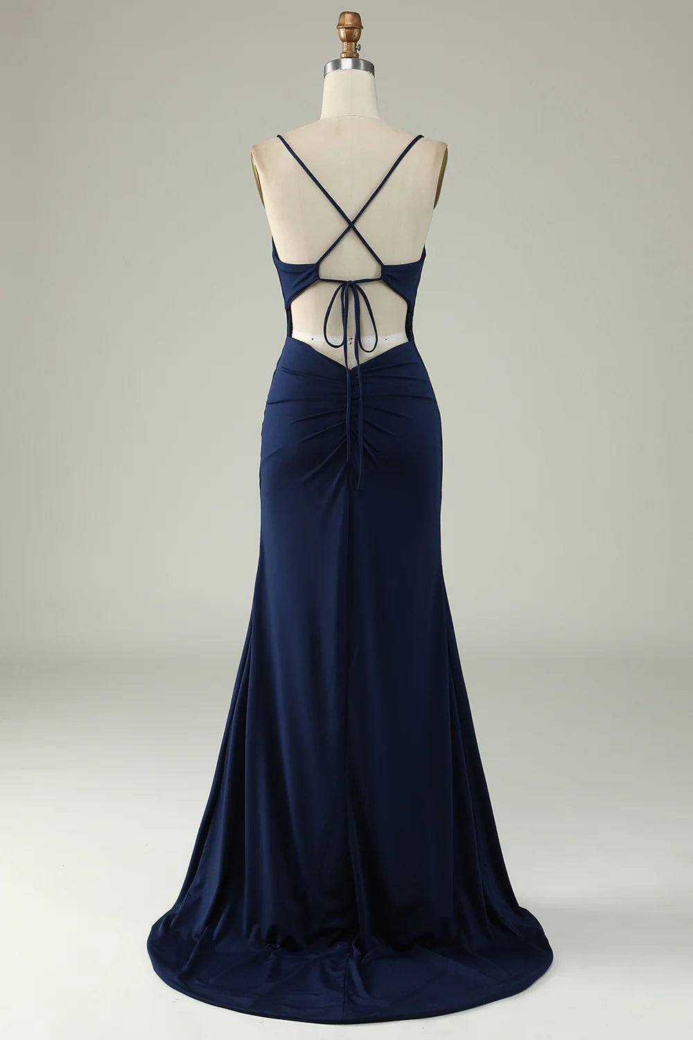 Vestido de fiesta de talla grande azul marino con tirantes finos y corte sirena de Amzcw con abertura frontal