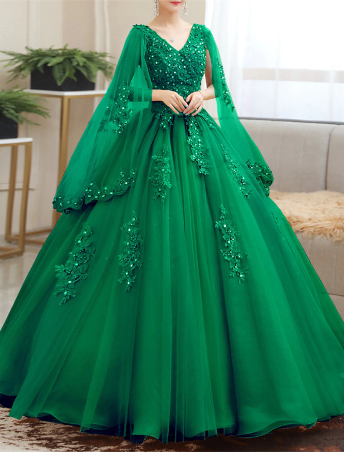 Vestido de quinceañera de princesa, vestido navideño rojo y verde, largo hasta el suelo, manga corta, escote en V, tul con apliques.