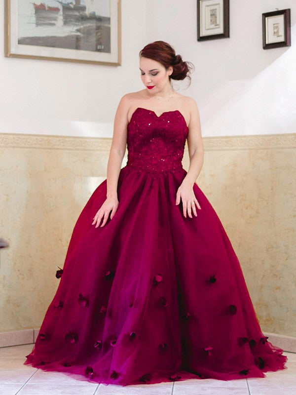 Ball Gown Applique Sweetheart Tulle Sleeveless Floor-Length Dresses
