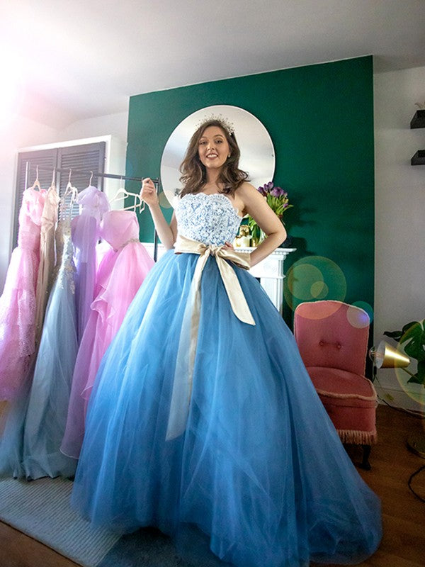 Ball Gown Sleeveless Tulle Sweep/Brush Train Sweetheart Applique Dresses