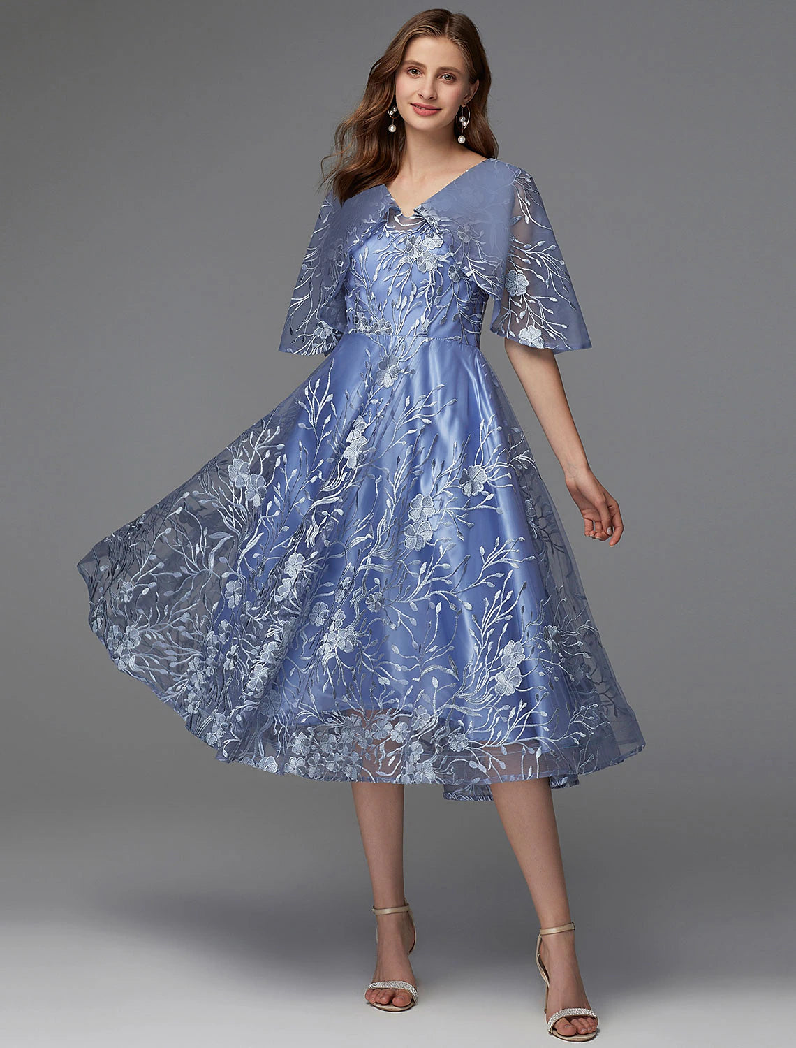 Vestido floral de corte A para invitada de boda, cóctel, largo hasta la rodilla, sin mangas, escote en V, encaje, espalda en V con apliques estampados