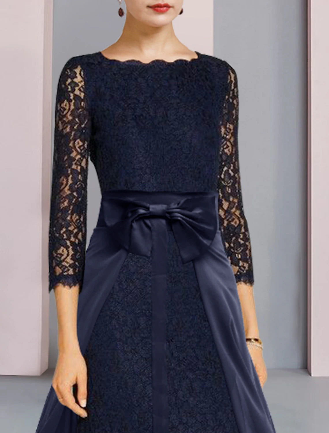 Vestido de dos piezas para madre de la novia, estilo tubo/columna, elegante, escote redondo, largo hasta la rodilla, de gasa, con encaje, mangas 3/4 y lazo(s).