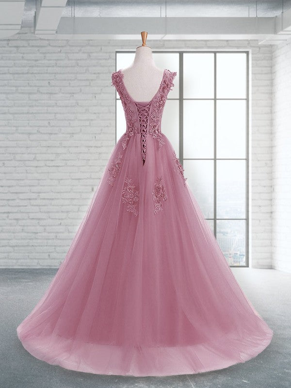 A-Line/Princess Scoop Sleeveless Sweep/Brush Train Applique Tulle Dresses