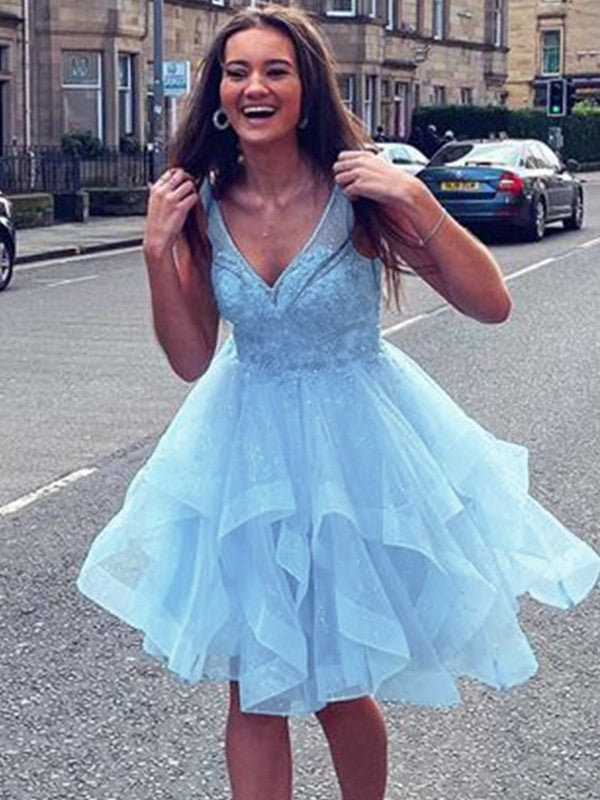 Vestidos cortos/mini sin mangas con escote en V, tul, volantes y corte princesa