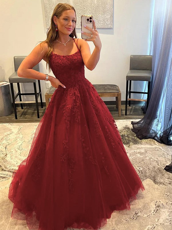 Ball Gown Tulle Applique Spaghetti Straps Sleeveless Sweep/Brush Train Dresses