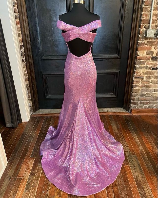 Vestidos de fiesta elegantes de sirena con lentejuelas y hombros descubiertos de satén con corsé y espalda abierta