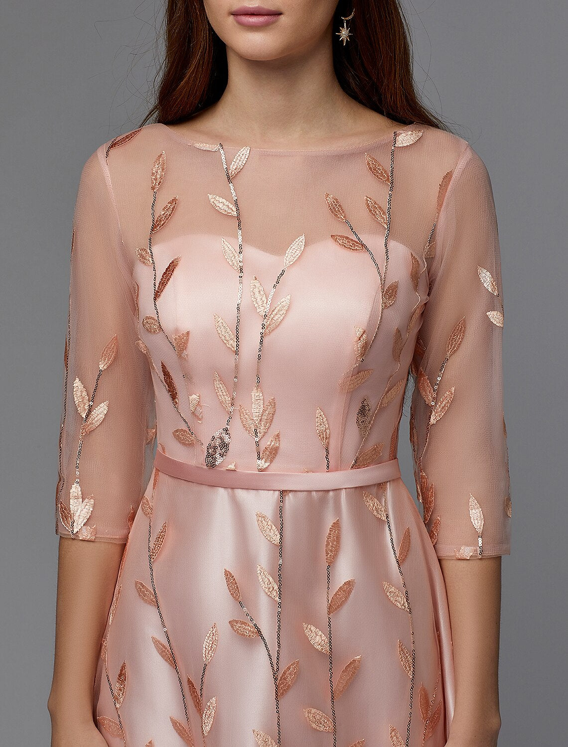 Vestido floral de corte A para invitada de boda, baile de graduación, largo hasta el suelo, manga 3/4, cuello ilusión, vestido de dama de honor de encaje con apliques estampados/patrones