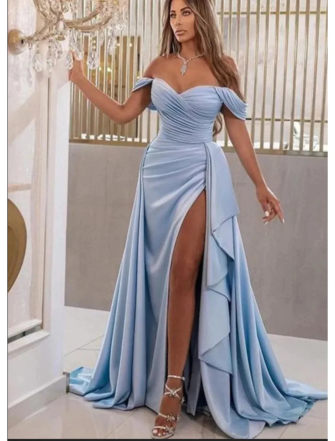 Vestidos de fiesta de corte A, vestido de fiesta con abertura alta, cola larga/cortada, sin mangas, escote corazón, charmeuse con abertura